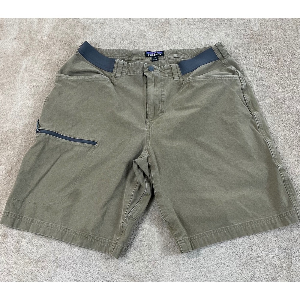 Patagonia Venga Rock Shorts Mens size 34 Olive Green Hiking Organic Stretch